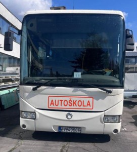 bus-zv496ce.jpg